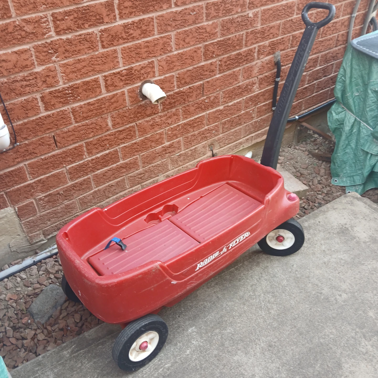 Radio Flyer Red Wagon - photo 2