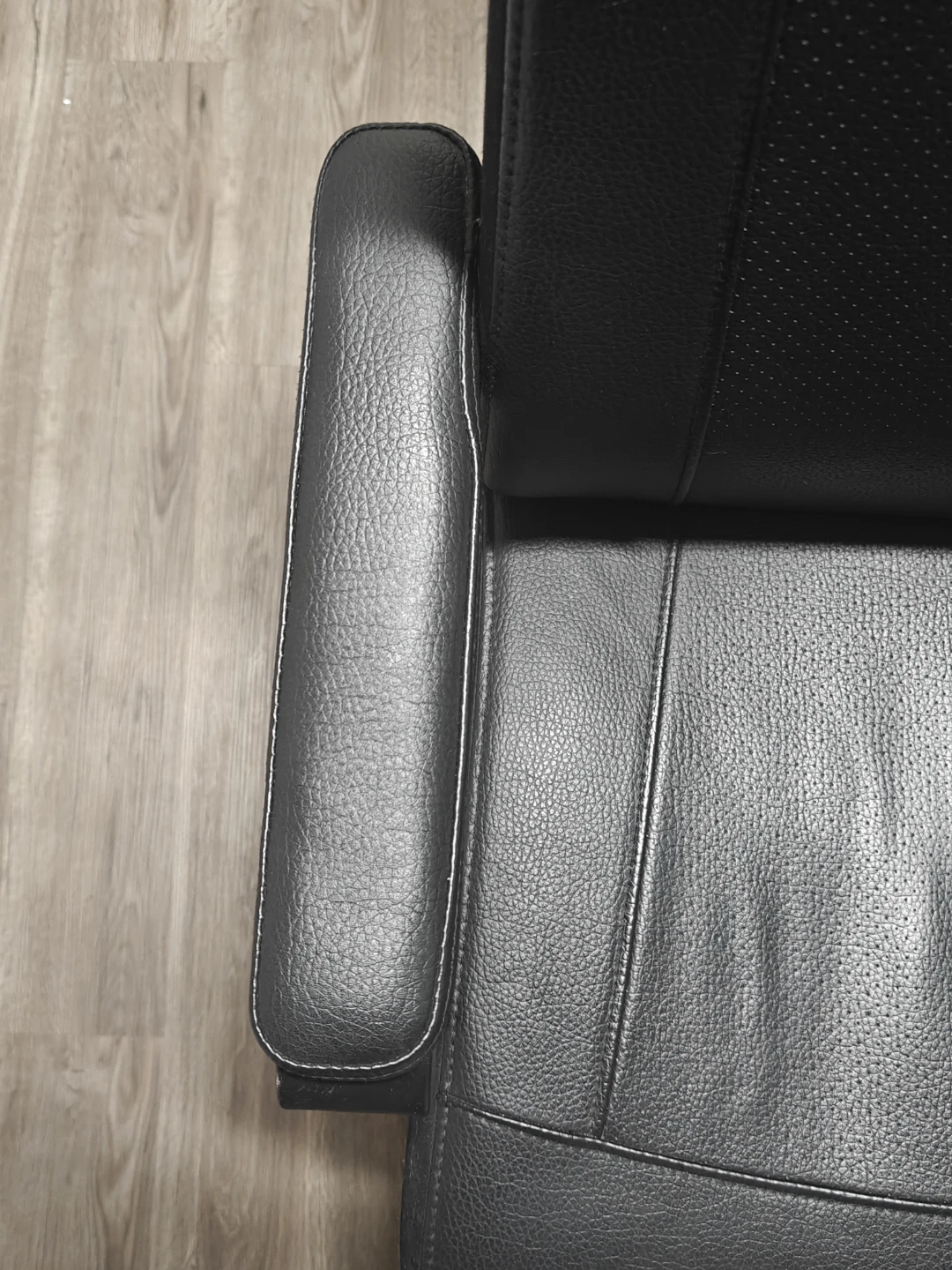 Black Office Chair – Comfortable Swivel Desk Chair 🪑 - photo 4