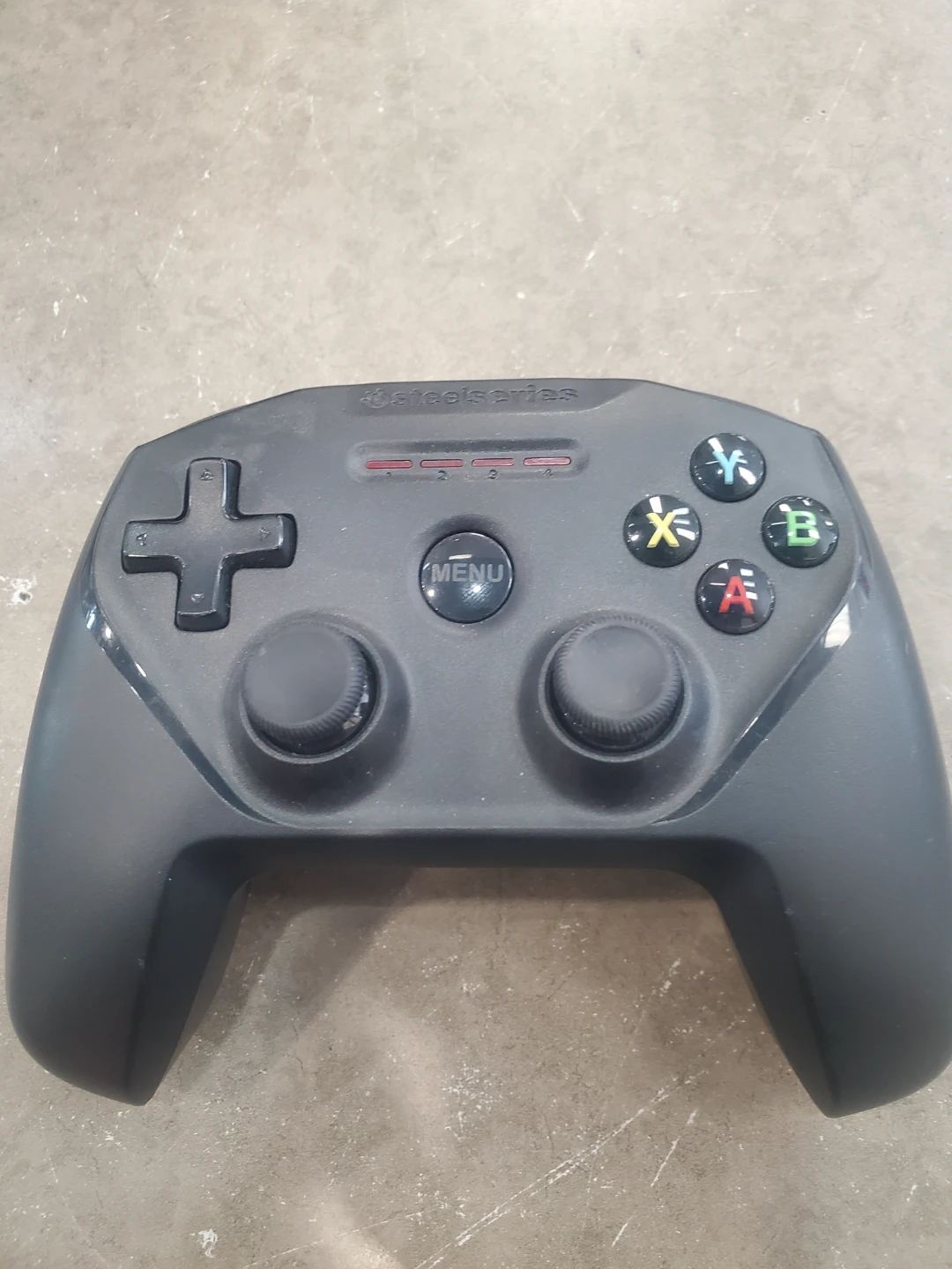 SteelSeries Stratus XL Wireless Gaming Controller