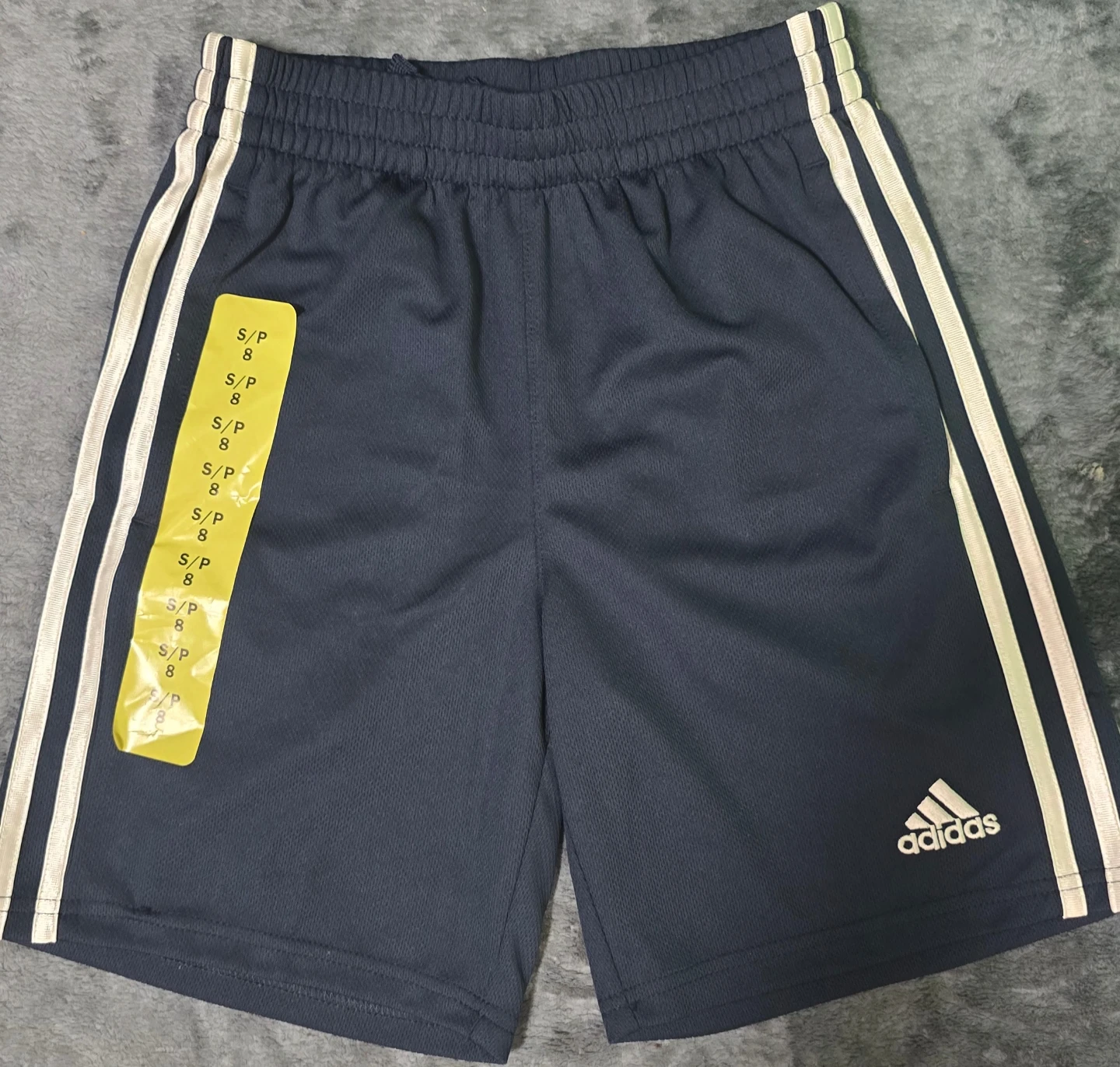 Bran dnew Adidas Boys Shorts Size S - photo 2