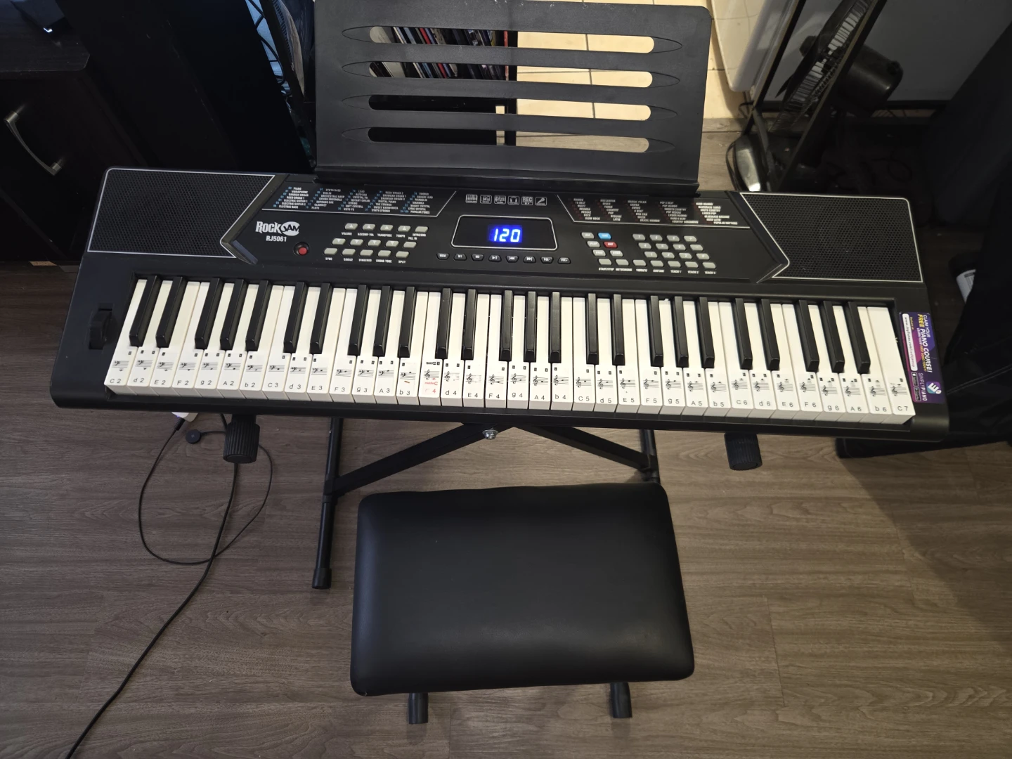 Ready-to-Play Keyboard Set with Tablet and 2 Lesson Books - photo 4