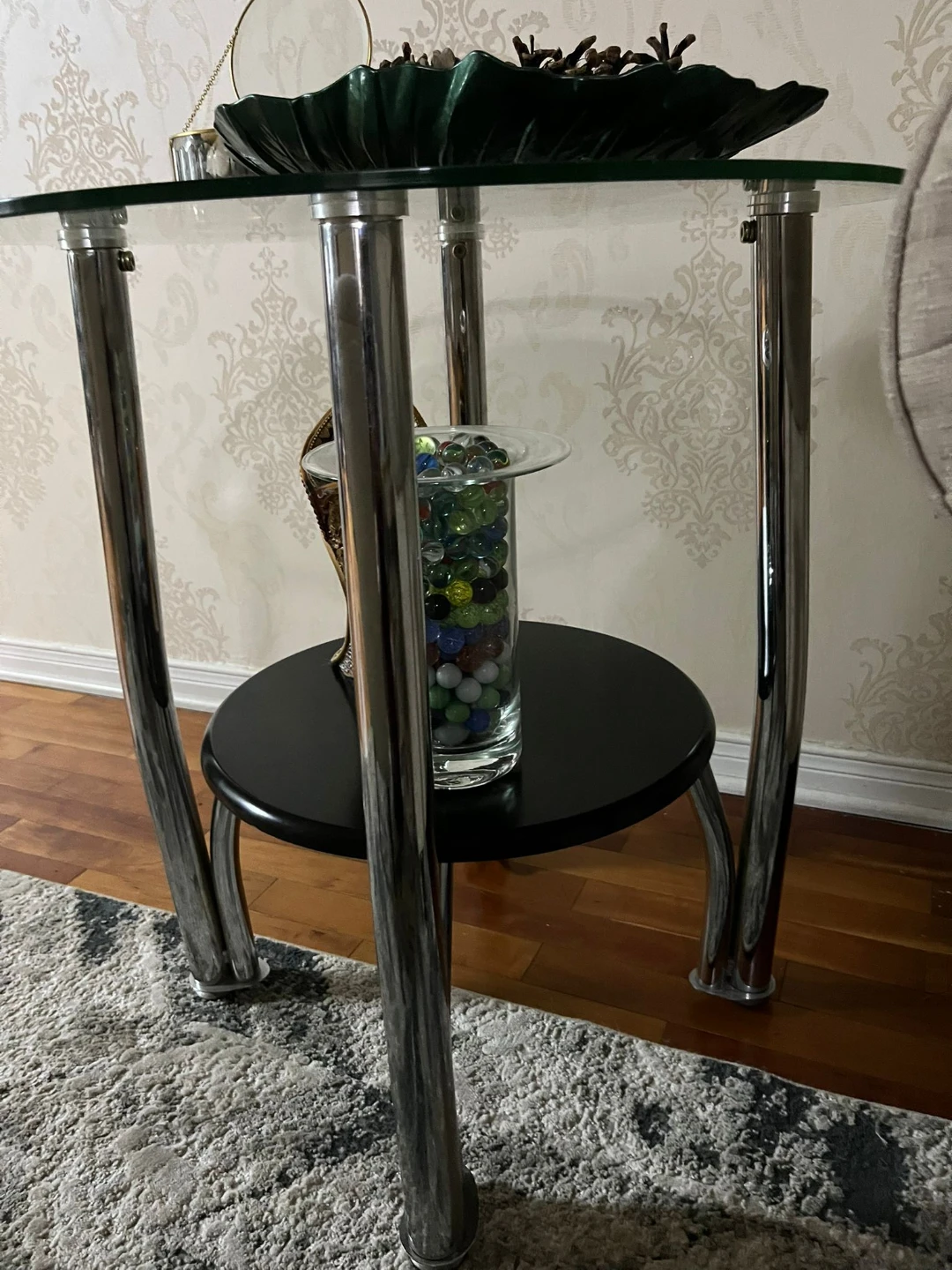 Glass top side table with chrome legs - photo 2