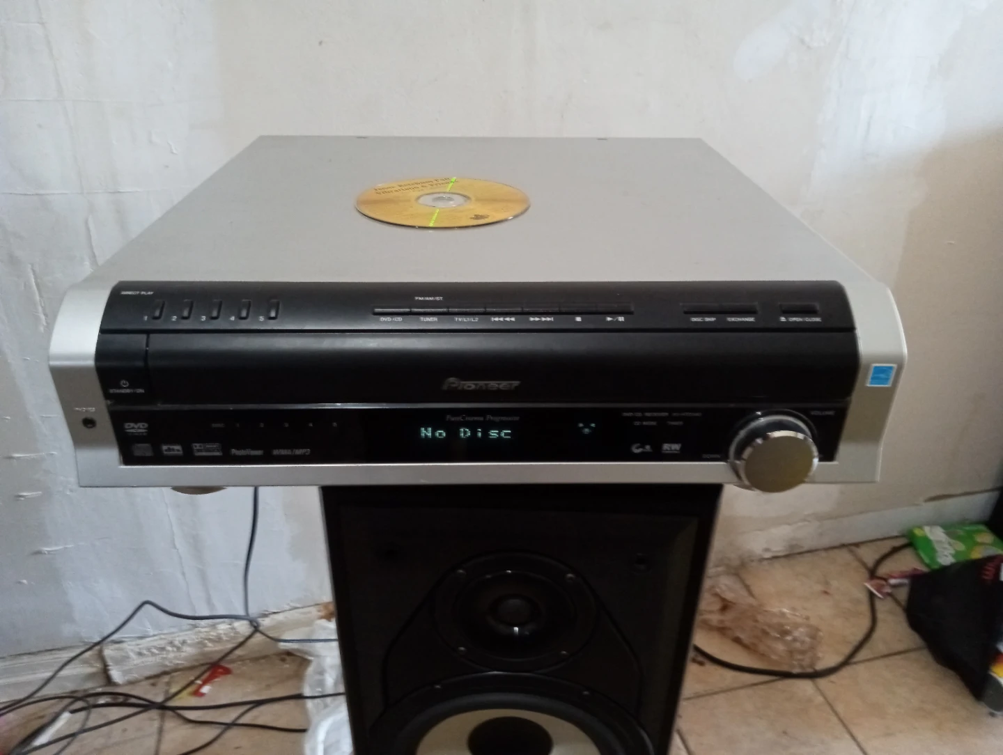 Pioneer DVD/CD Receiver XV-HTD340with celestion speakers - photo 5