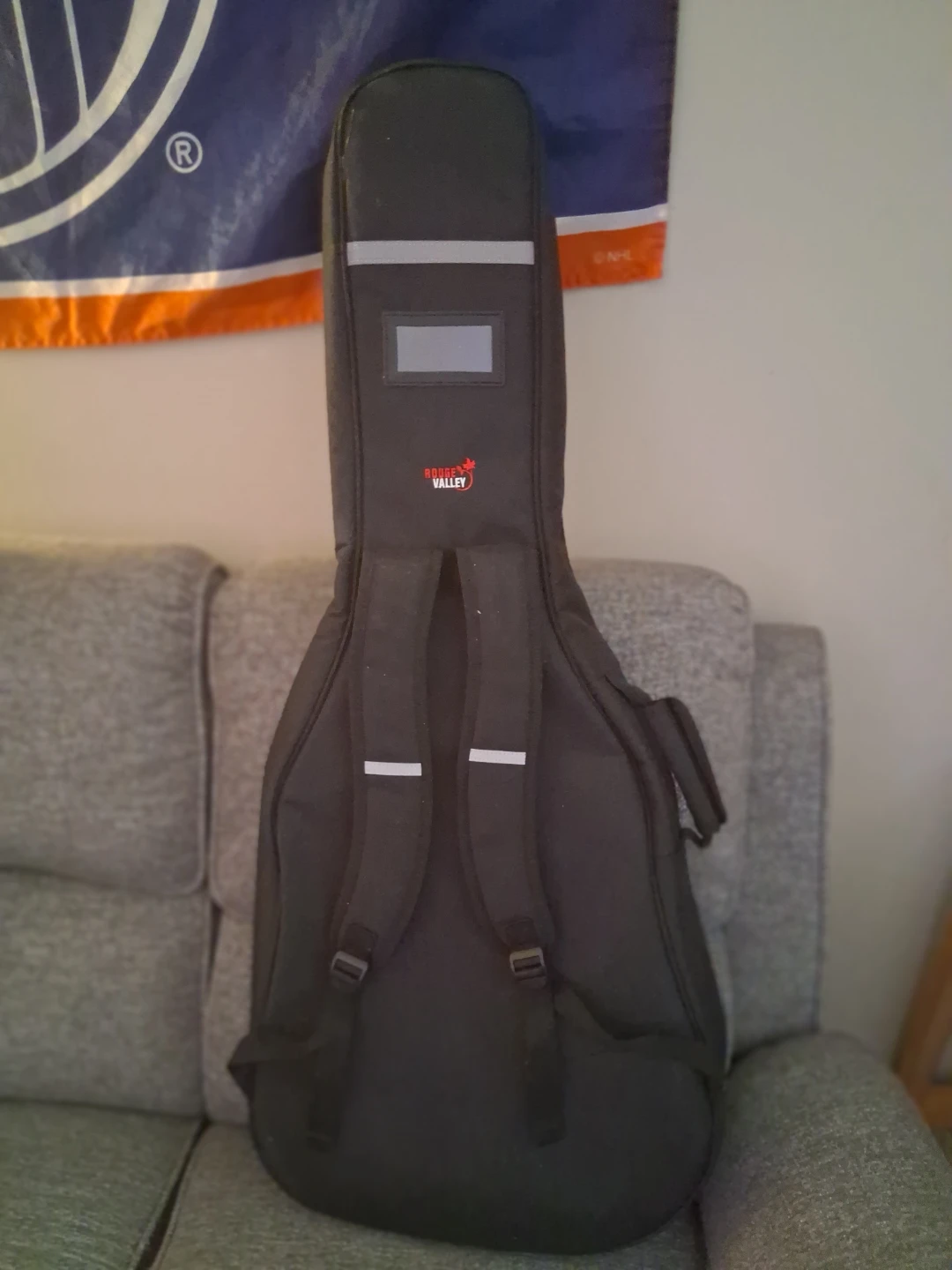 Lado Hawk Series acoustic with accessories - photo 5