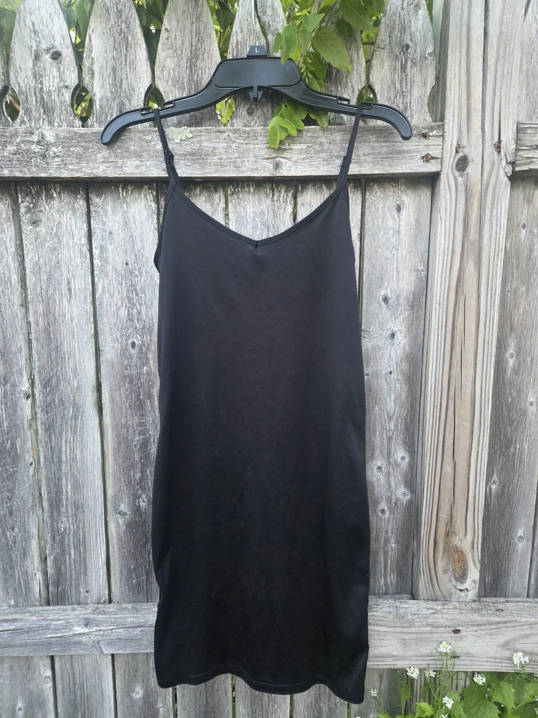 Forever 21 Black Spaghetti Strap Tank Top Size S