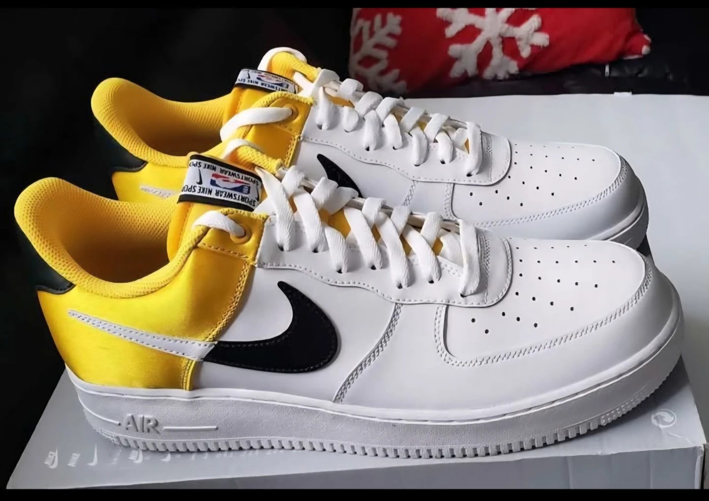 Brand new Nike Air Force 1 07 NBA model for  sale - photo 3