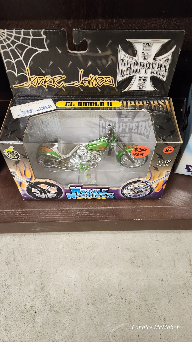Harley Models BRAND NEW IN BOX - photo 2