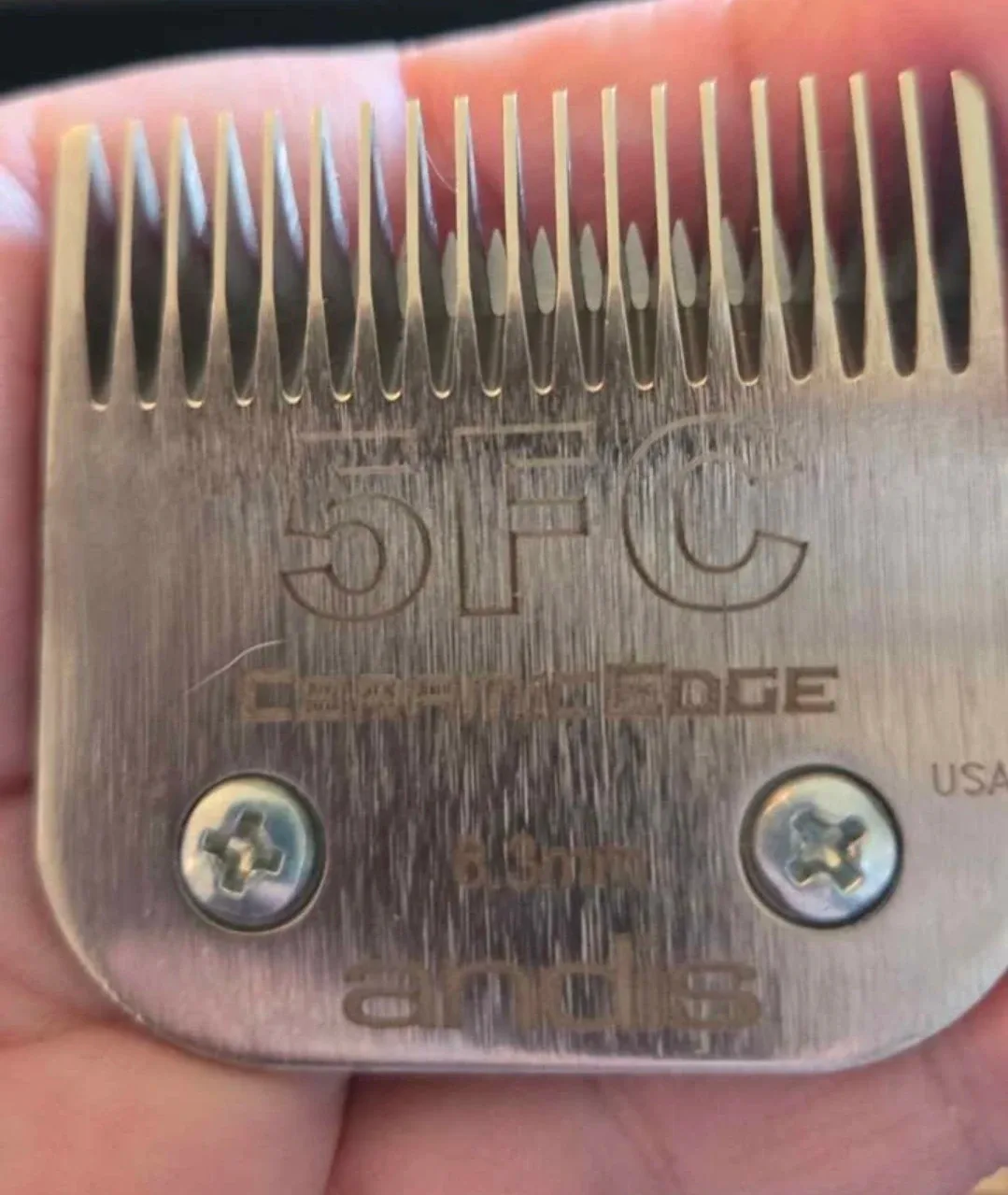 Andis Detachable Plus AG2 2-Speed Clipper with UltraEdge Blades