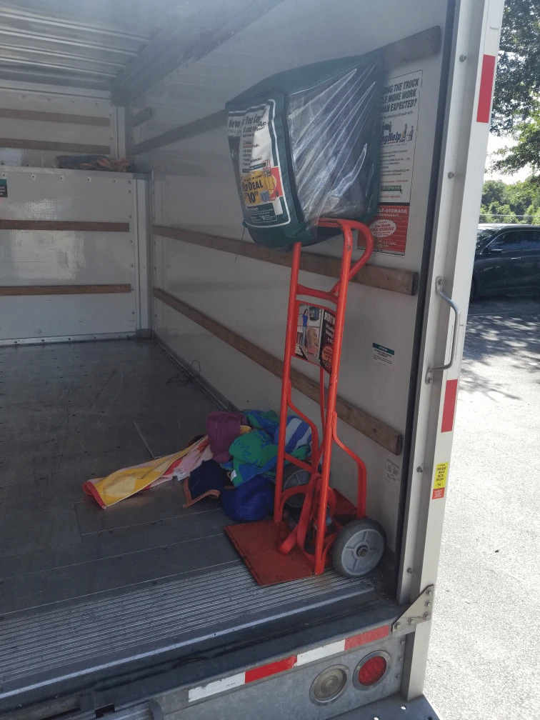 Calgary Moving Help - U-Haul Truck & Experienced Movers - photo 3