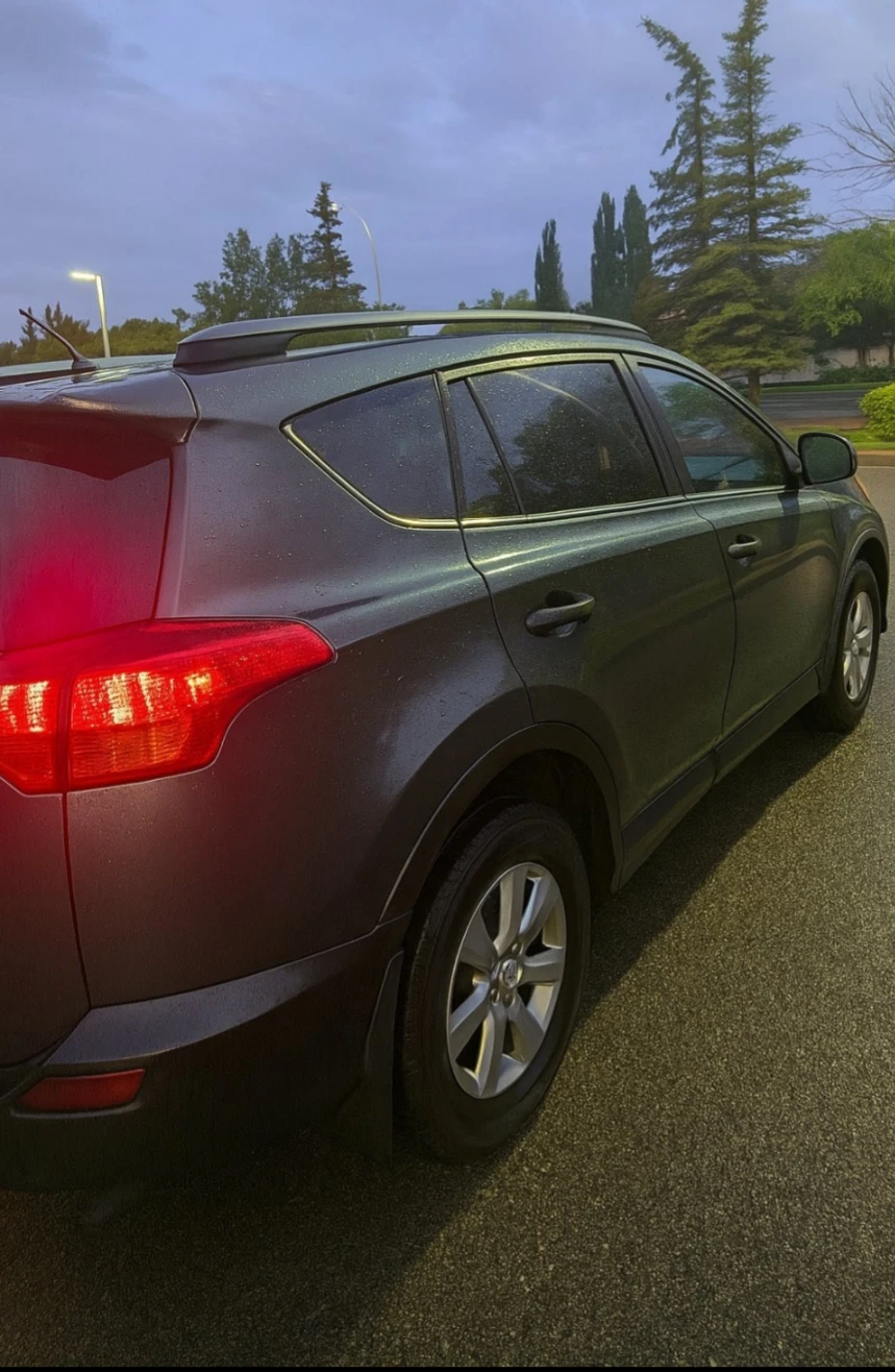 Toyota RAV4 SUV 2013 - photo 4