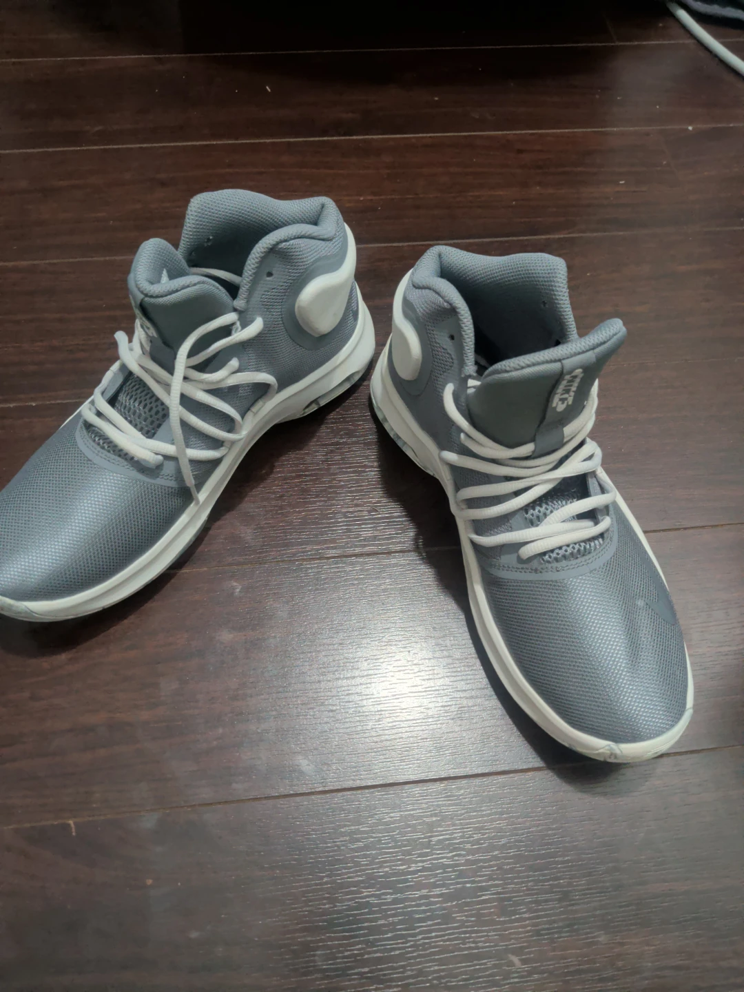 Nike Mid-Top Basketball Shoes