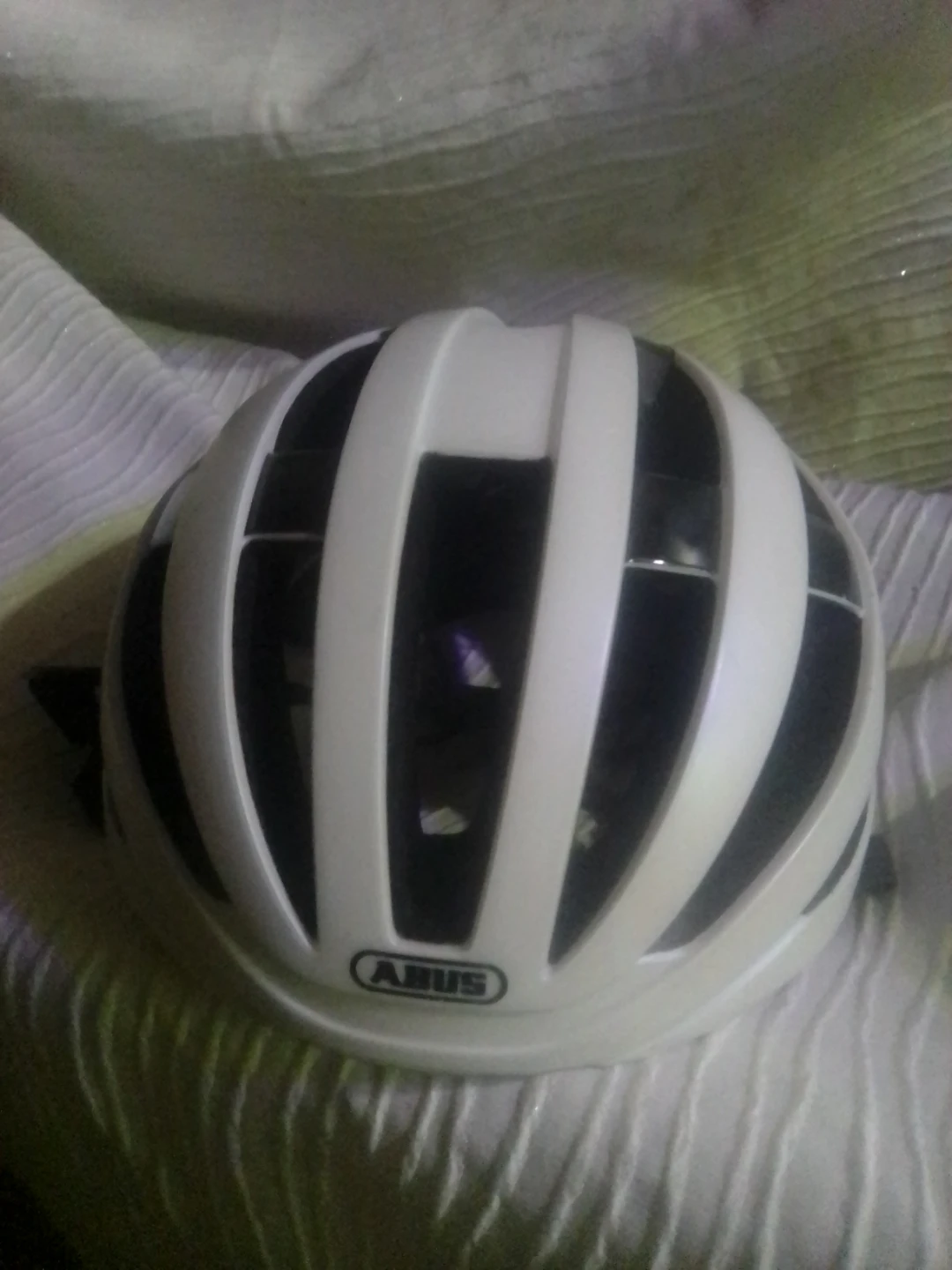 ABUS White Cycling Helmet - photo 2