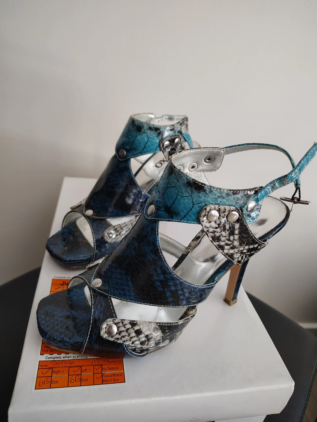 XOXO Blue & Silver Snakeskin Heels Size 6B
