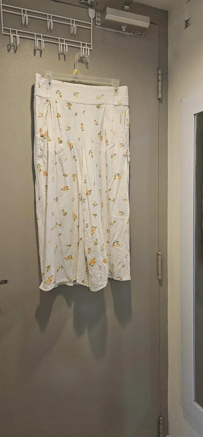Sunday Best Floral Wide Leg Pants - Medium - photo 3