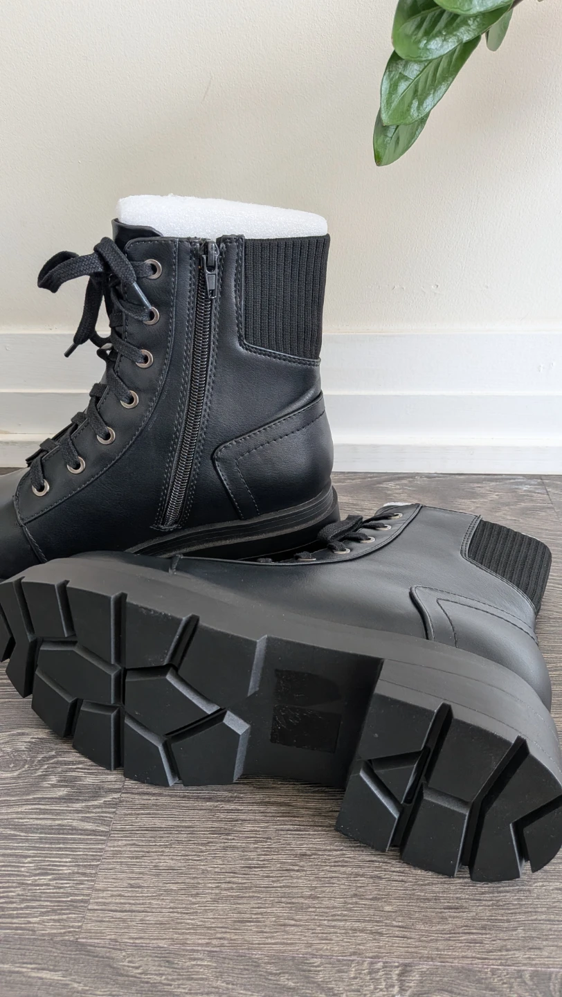 Black Lace-Up Combat Boots with Zipper - New - photo 4