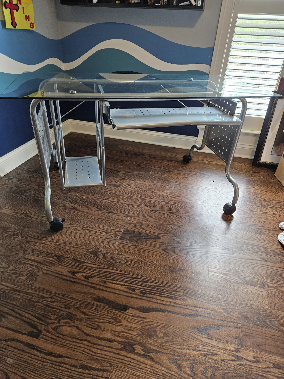 Glass Top Computer Desk with Keyboard Tray