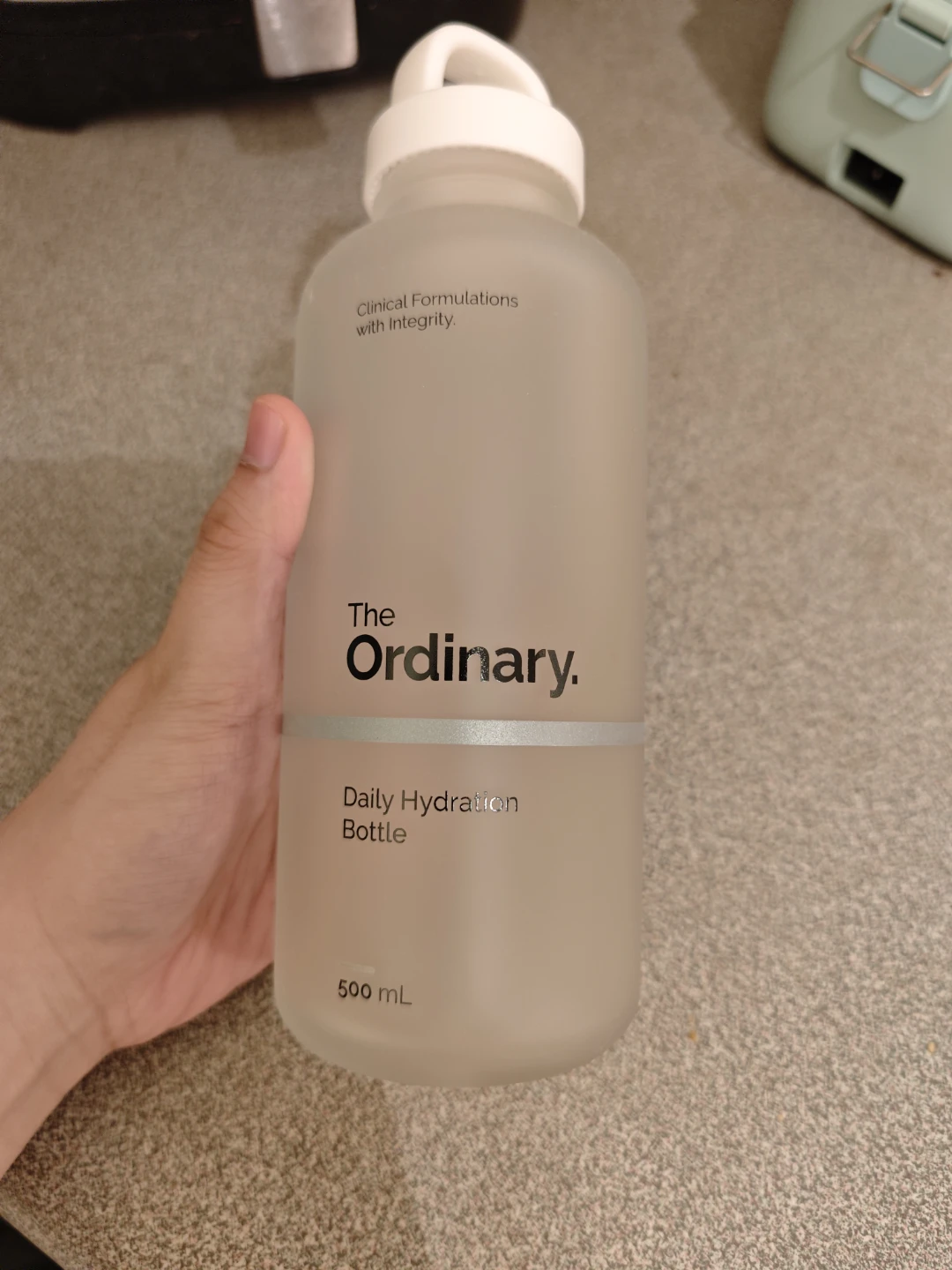 The Ordinary Daily Hydration Bottle 500 mL