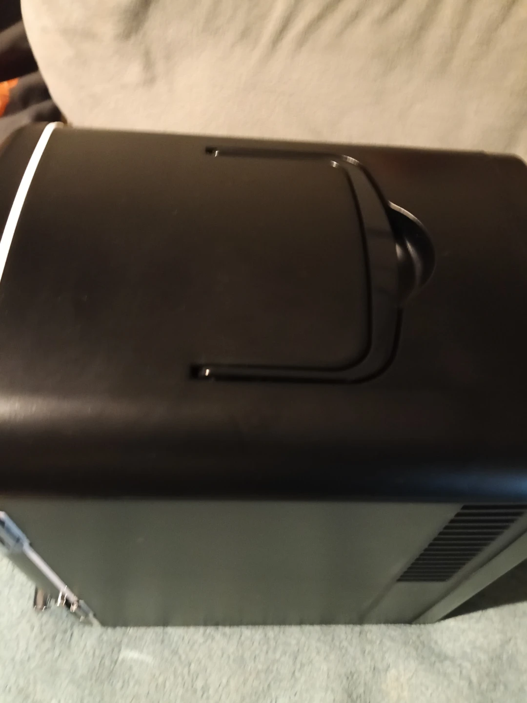 Used 1 time! Frigidaire Mini Fridge - photo 2