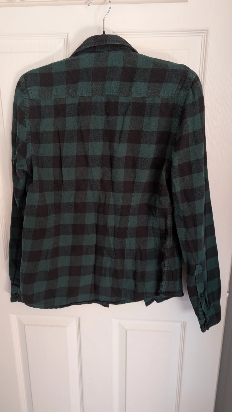 Ladies Green Plaid Flannel Shirt - photo 2