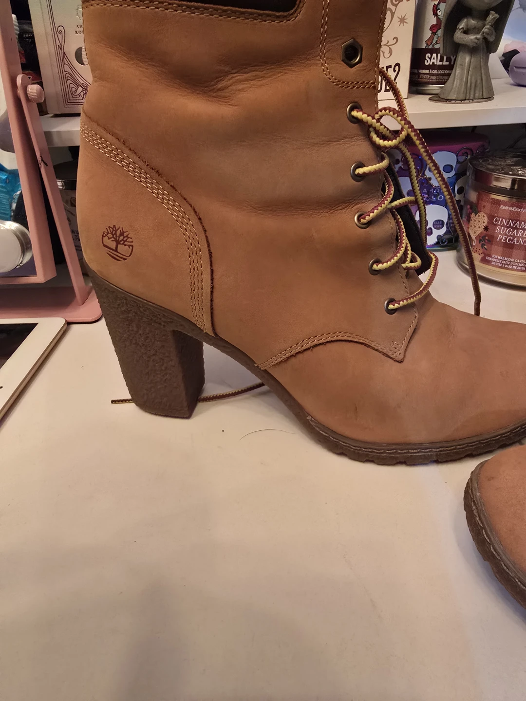 Timberland Women's Lace-Up Heel Boots - Tan Nubuck - photo 5