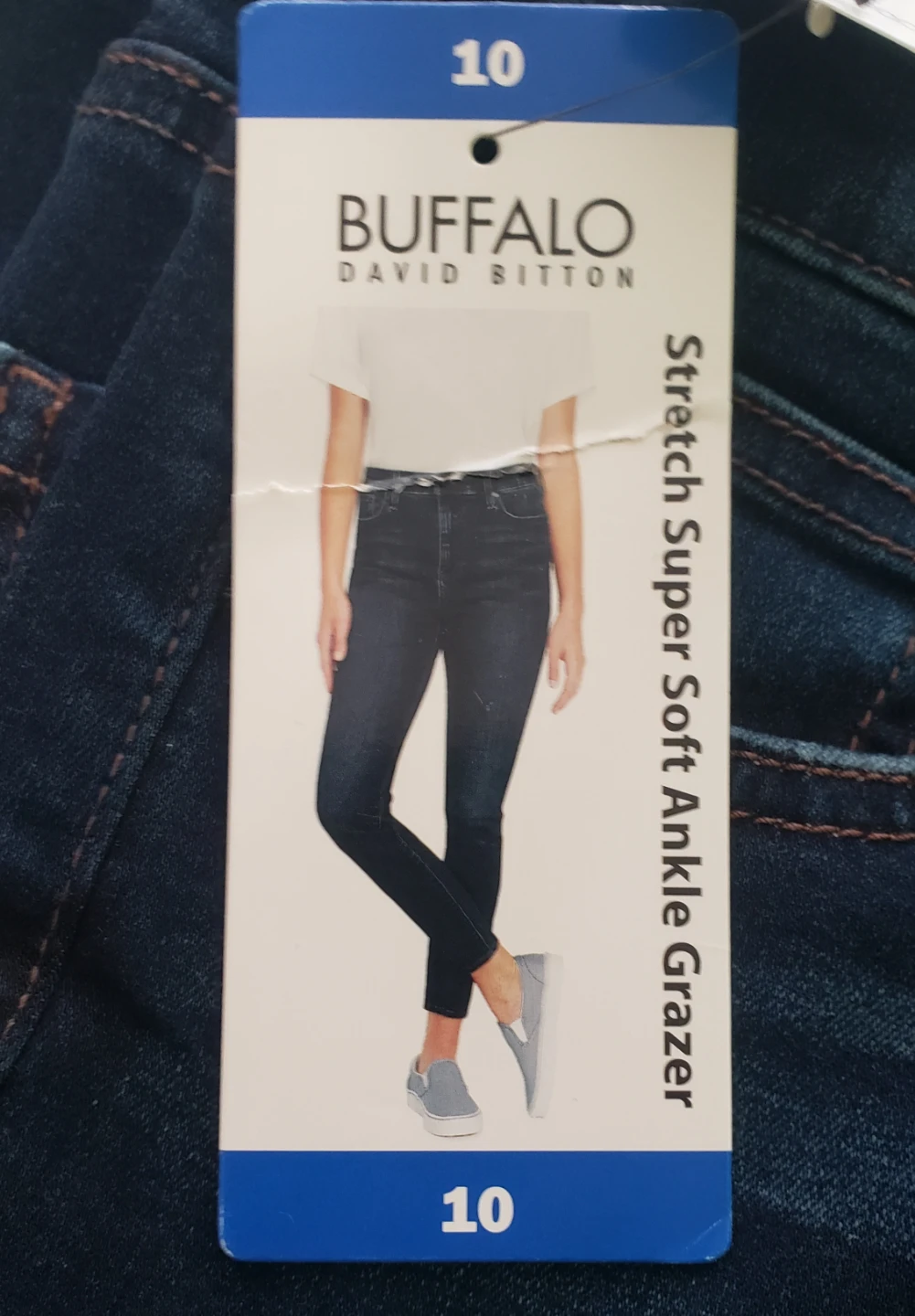 Brand new Buffalo Women's Strech Ankle Grazer Jeans