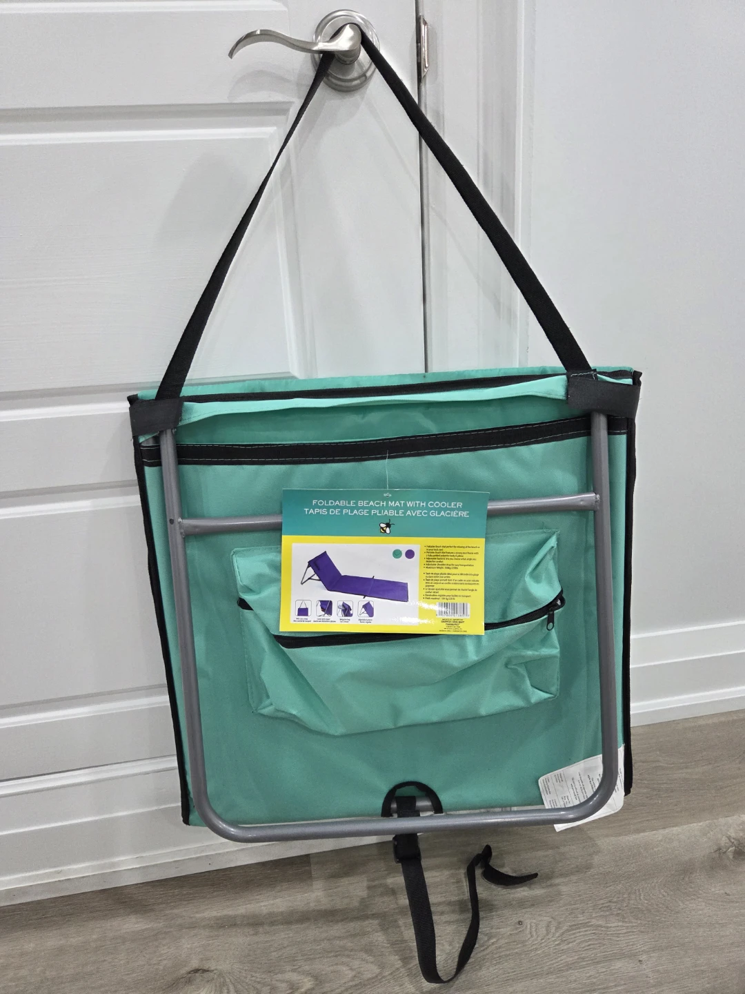 Foldable Beach Mat with Cooler - photo 3