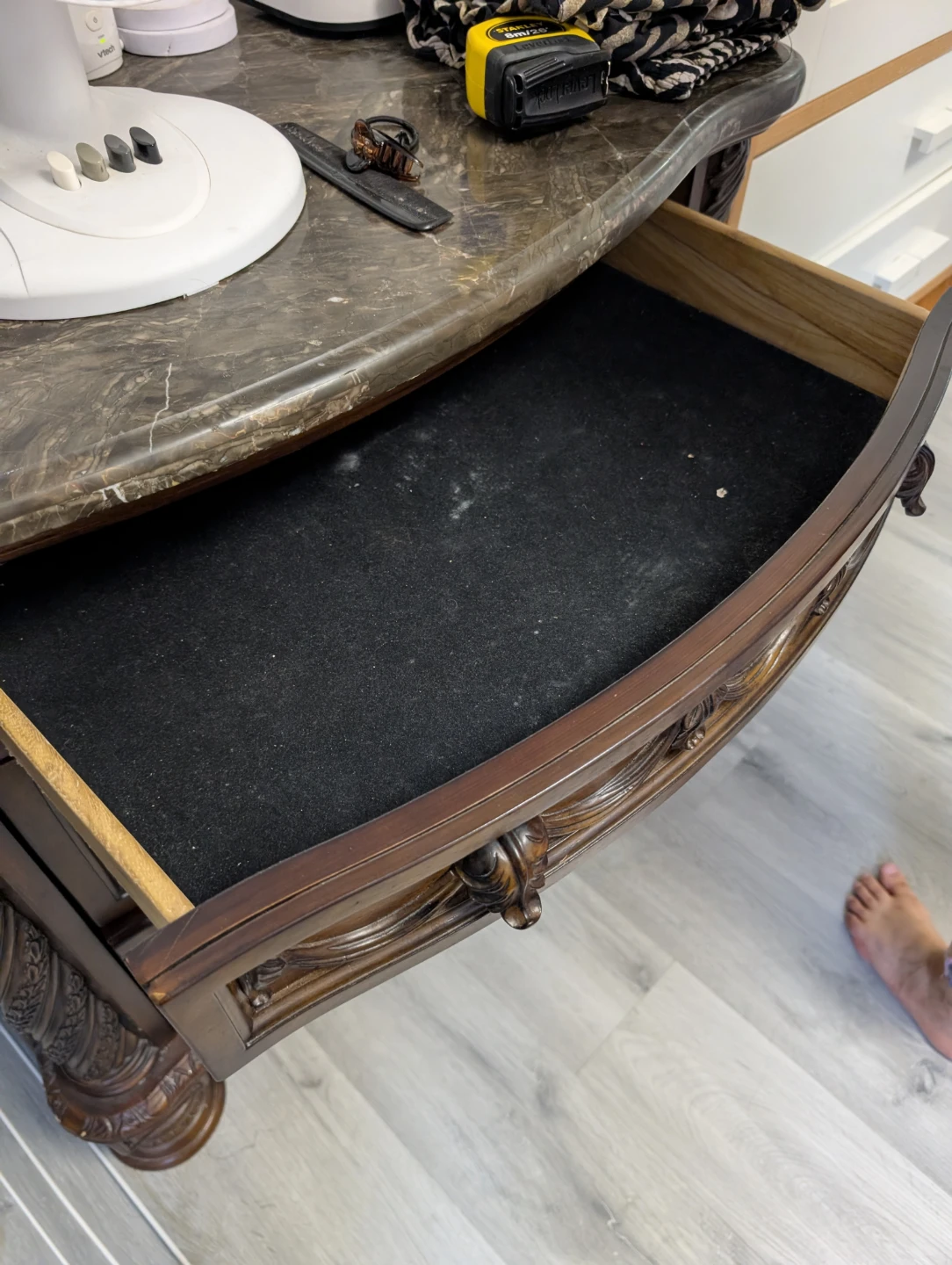 Ornate Dark Wood Nightstand with Marble Top - photo 4