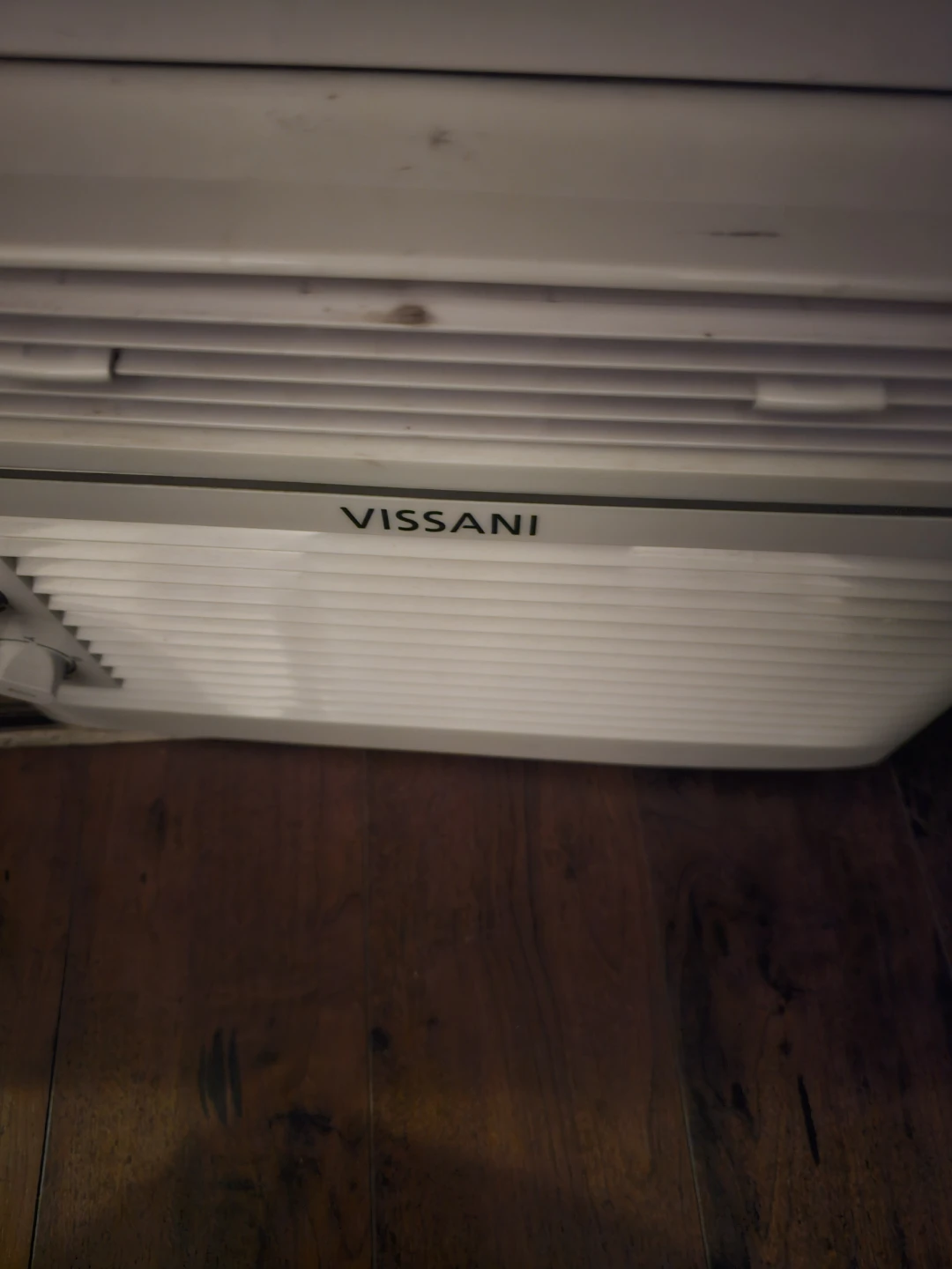 VISSANI Window Air Conditioner - photo 2