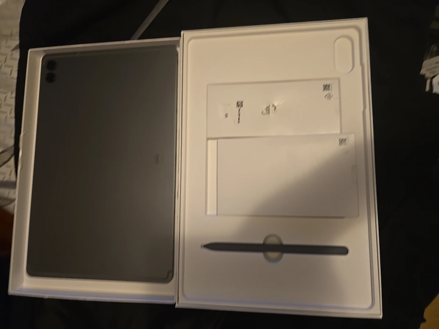 Samsung Galaxy Tab S9 FE+ Tablet with S Pen - photo 5