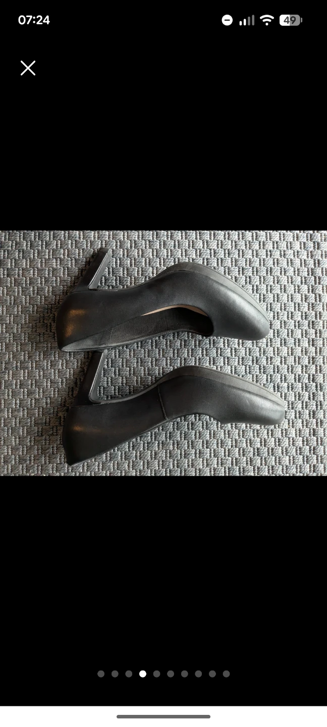 Clarks Collection Black Leather Heels 8.5 us - photo 4
