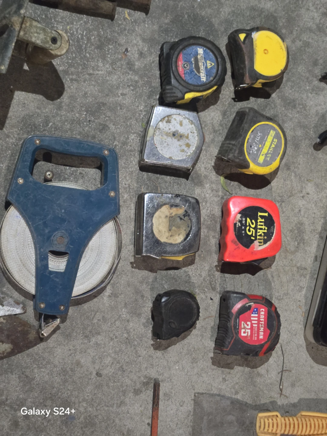 Lot of 9 Measuring Tapes