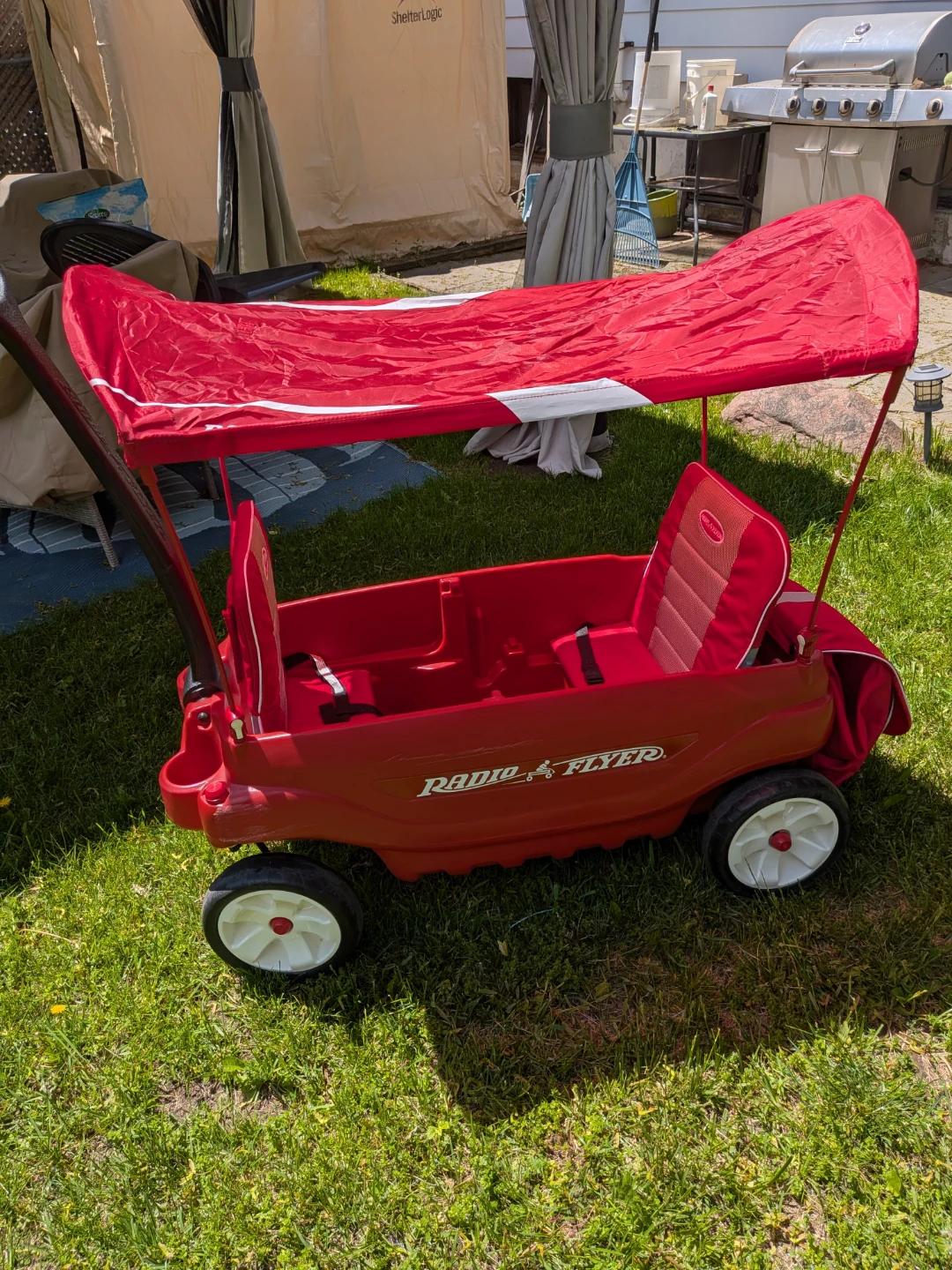 Radio Flyer Wagon with Canopy and Seats