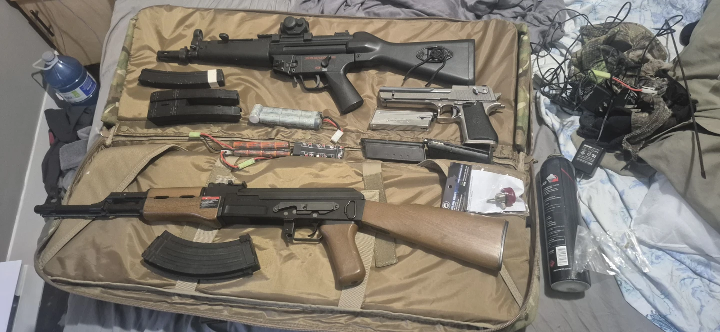 Airsoft Rifle & Pistol Bundle with Accessories