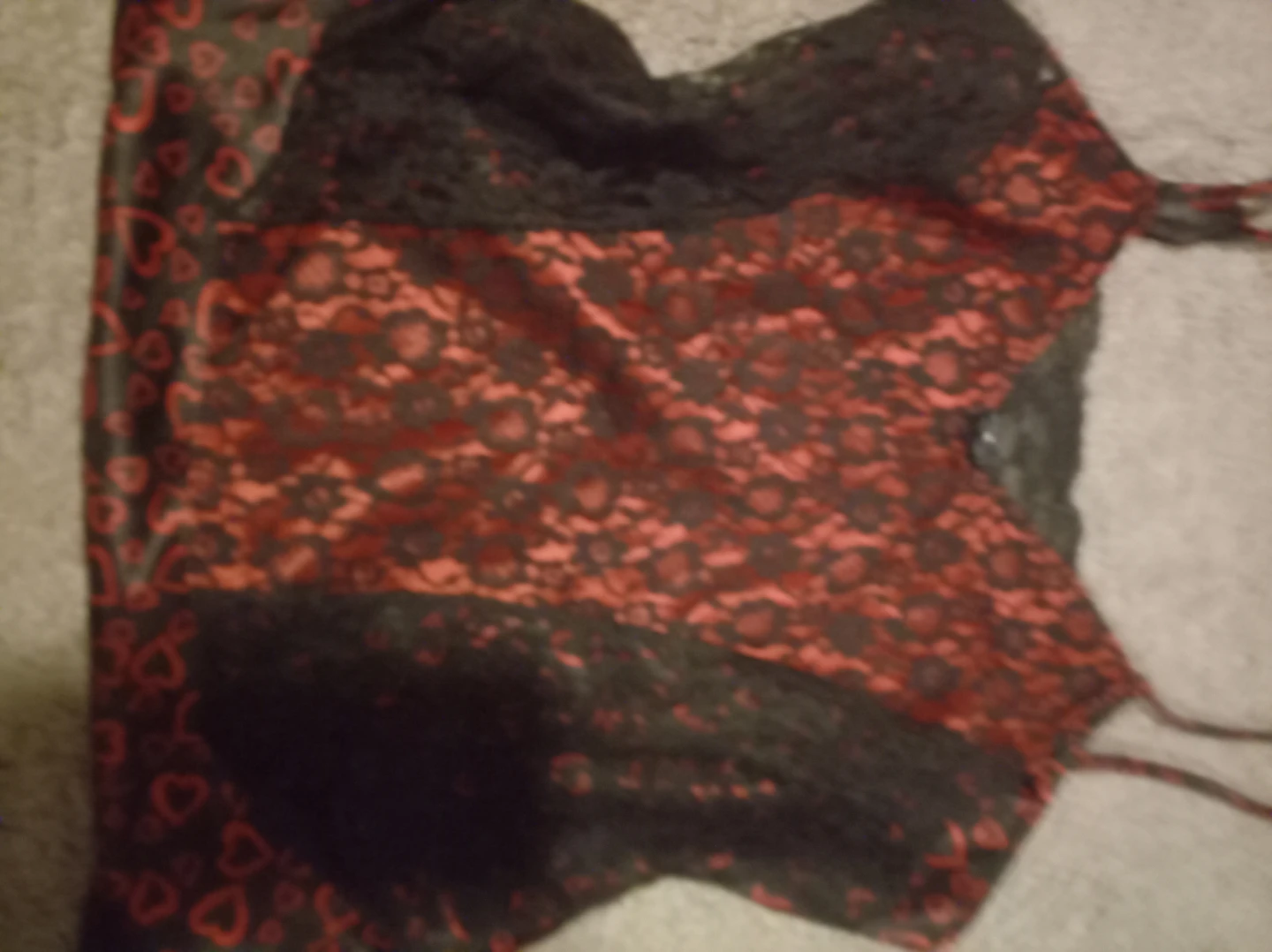Red and Black Heart Lace Cami Top - photo 2