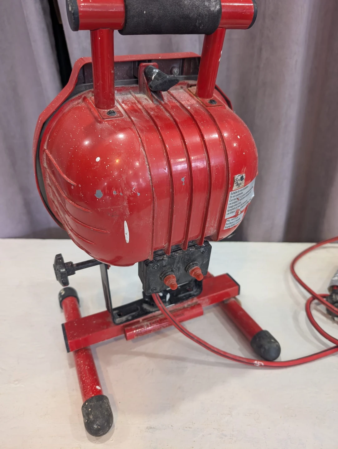 Husky Red Work Light with Stand - photo 5