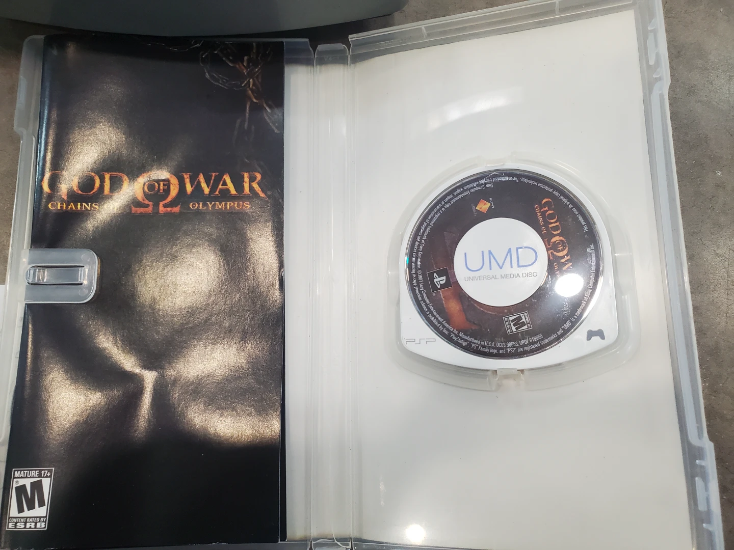 God of War: Chains of Olympus PSP UMD Game - photo 3