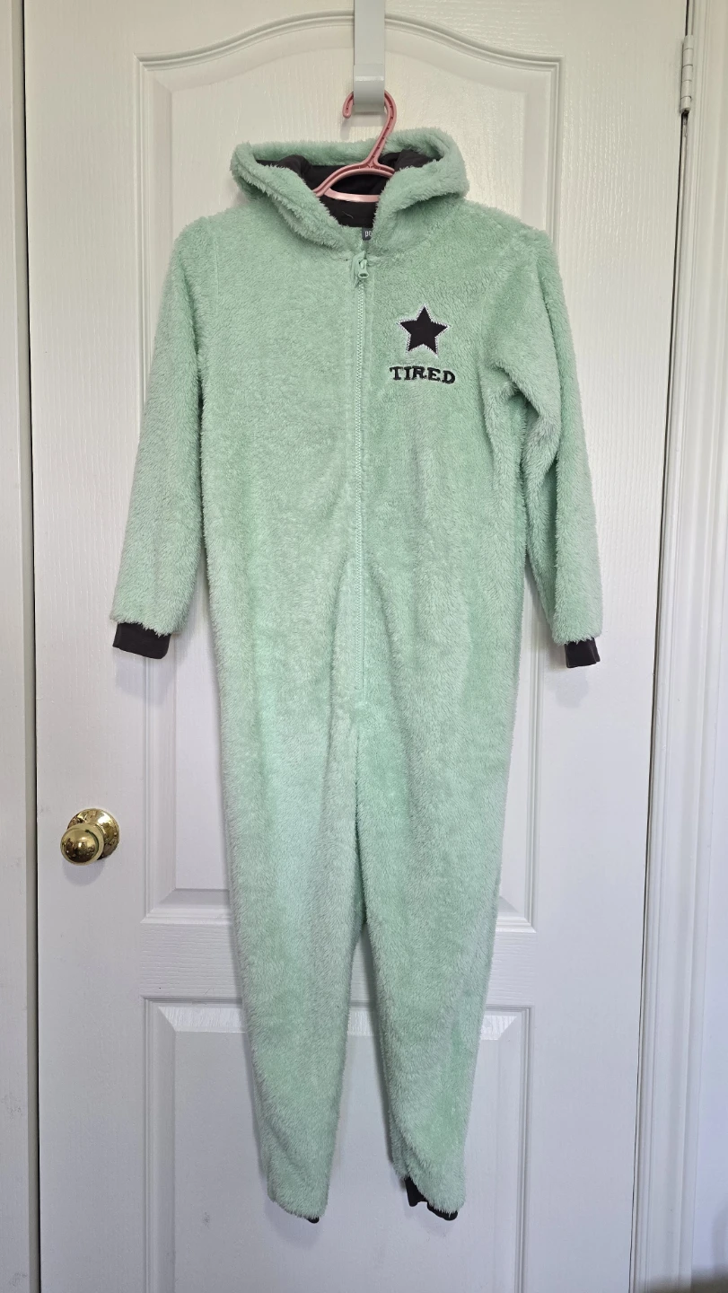 NEW Kids fleece sherpa Fuzzy Onesie - Size 8-10Y