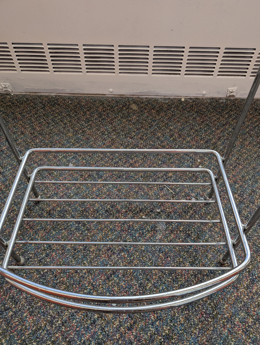 Chrome Metal Valet Stand / Garment Rack - photo 3