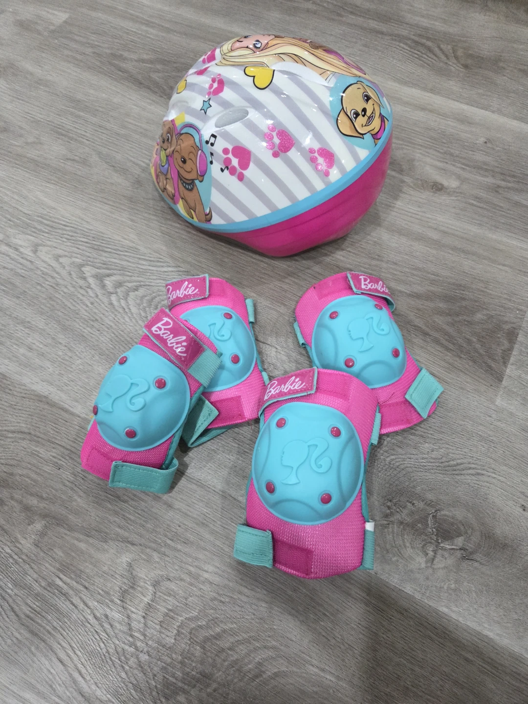 Barbie Kids Helmet and Pad Set - photo 2
