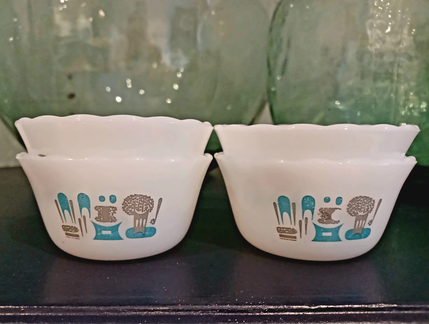 Pyrex Mixing Bowls Set with Vegetable Casserole Dish - photo 3