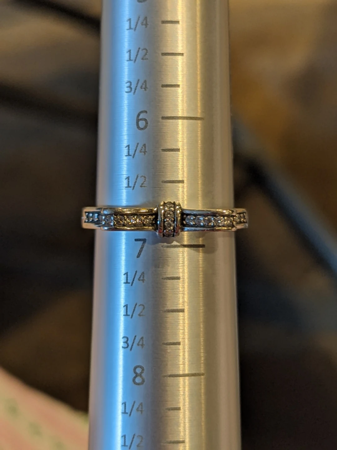 Size 6.75-7 Sterling Silver Bow Ring with Sparkly Detail - photo 2