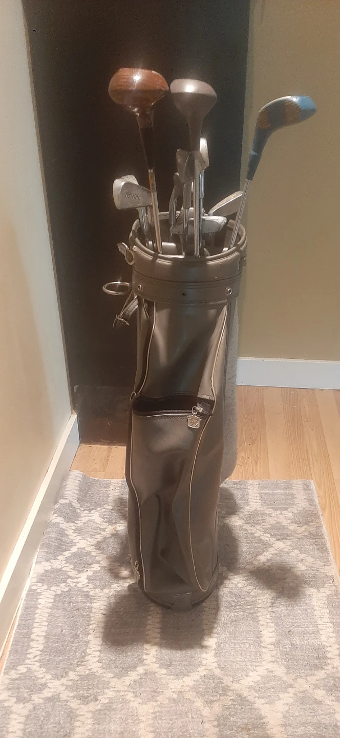Set Of Men's Right Handed Golf Clubs & Bag - photo 2