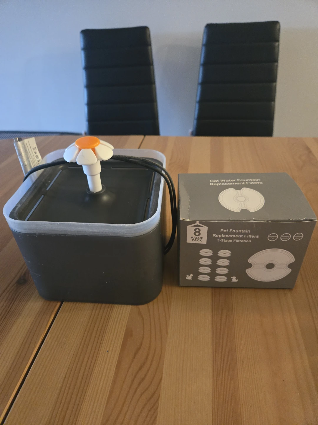Pet Water Fountain with 8 Replacement Filters
