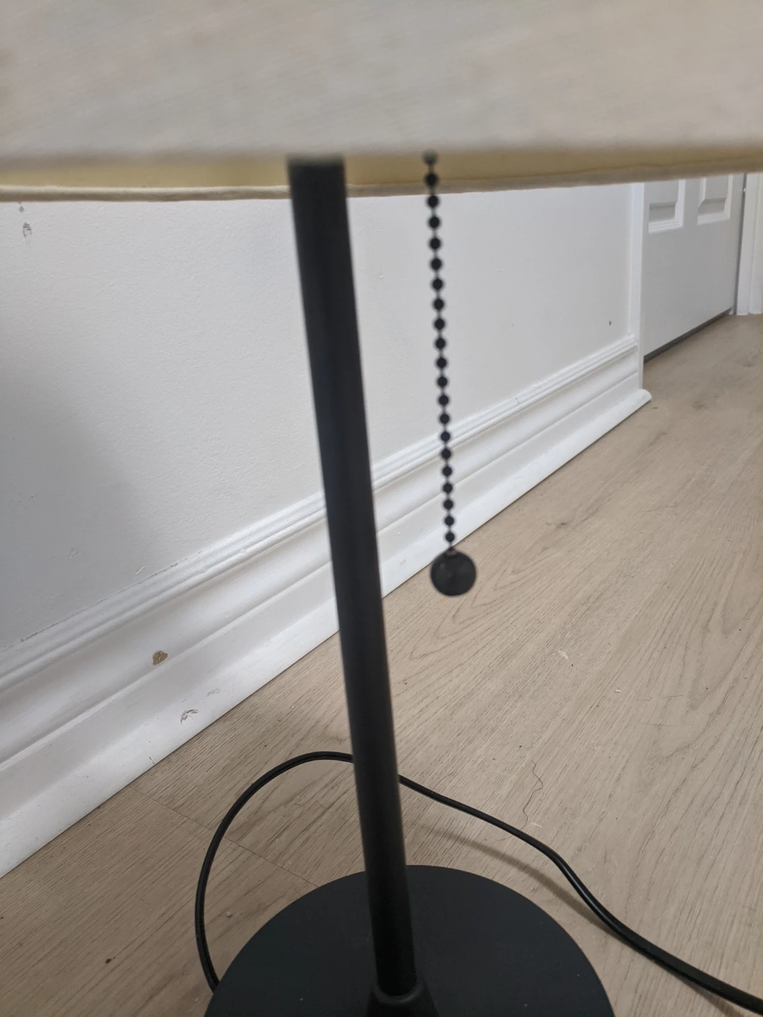 Table Lamp with Cream Shade - photo 4