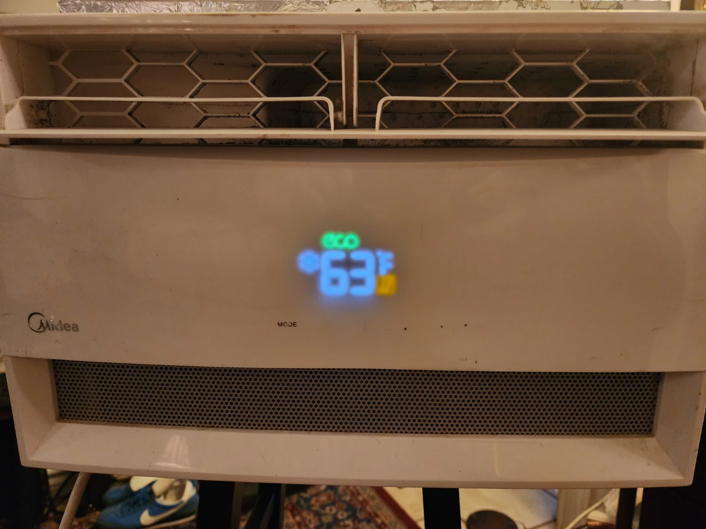 Midea Window Air Conditioner 6000 BTU/H