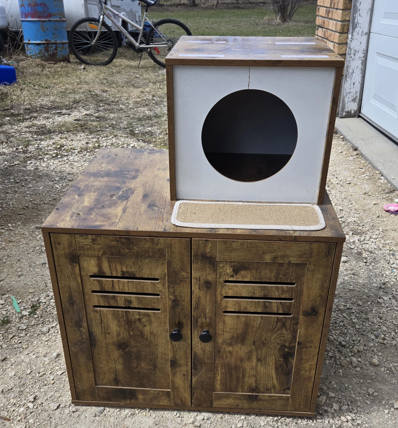 Wooden Cat Litter Box Enclosure with Top Perch - photo 3