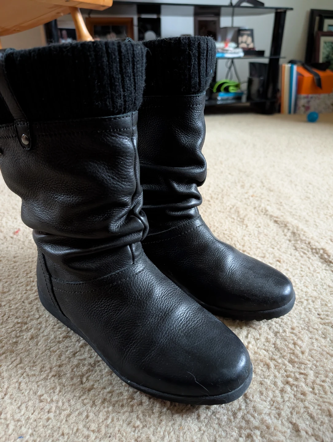 Cougar Black Leather Boots with Knit Cuff