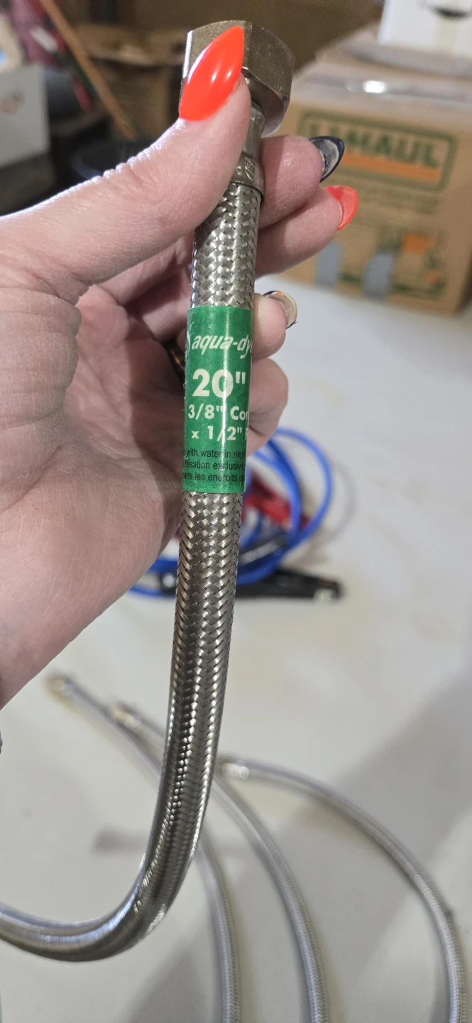 Aqua-Dynamic 20" 3/8" x 1/2" Supply Line