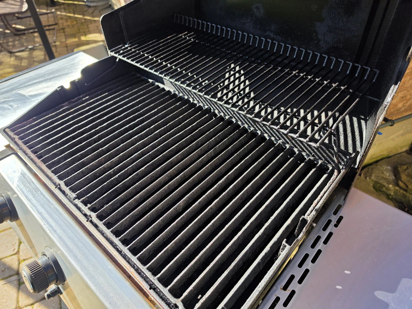 Broil King Signet Gas Grill - photo 3