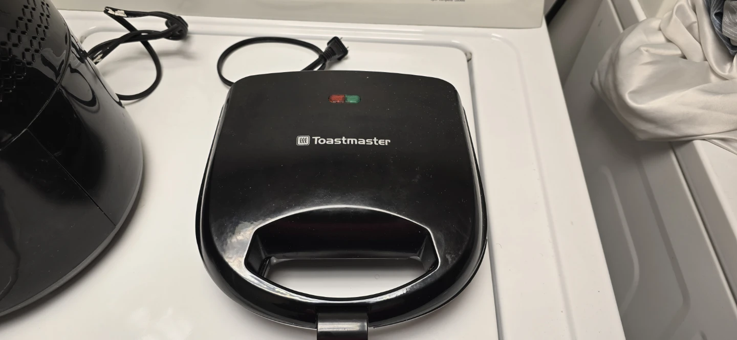 Toastmaster Black Sandwich Maker